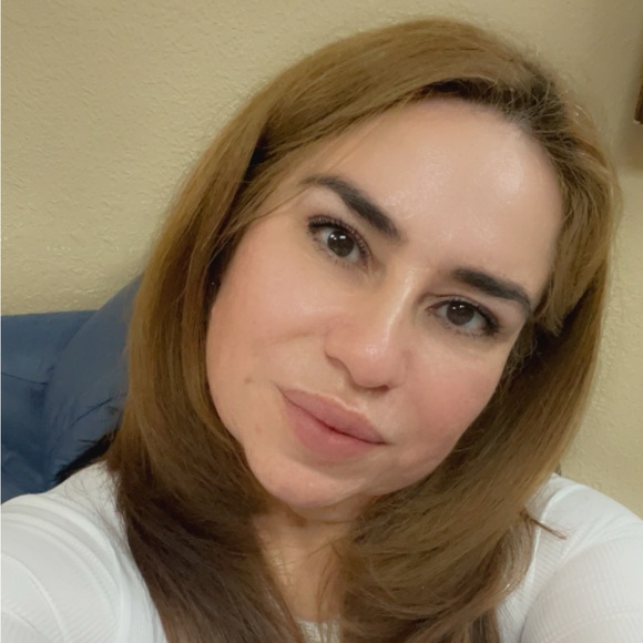 Meet your Posher, Dory - Picture 3 of 3